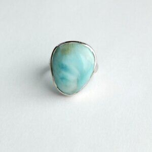 Sterling silver cabochon larimar ring size 5.25